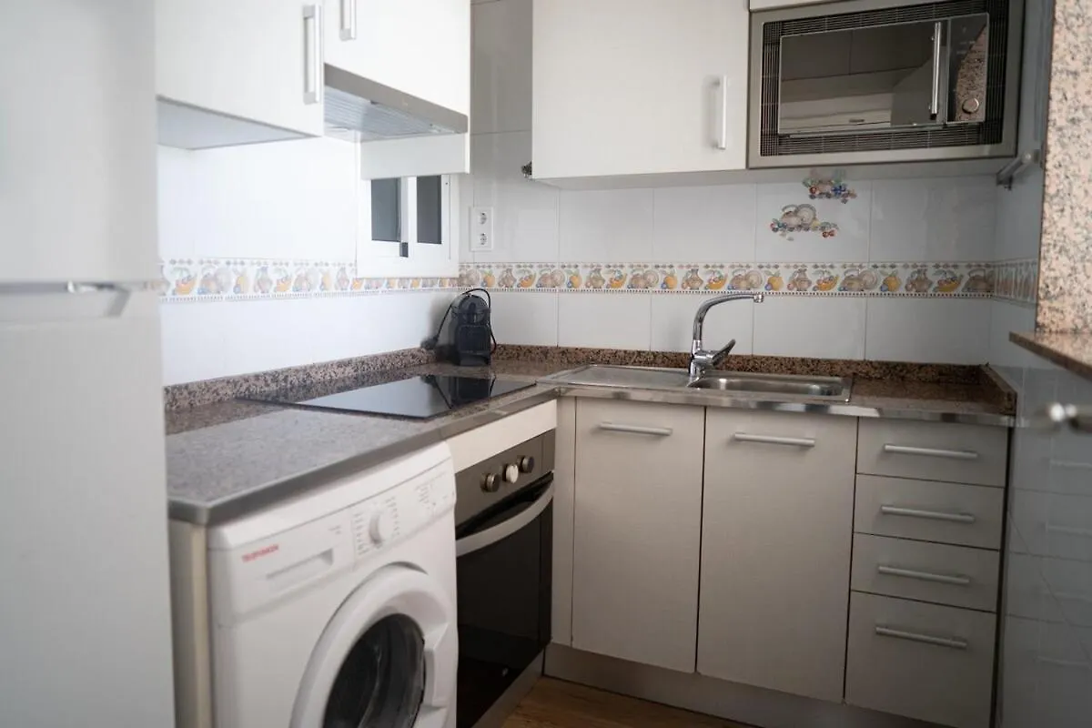 Apartment Seaview Port Камбрильс