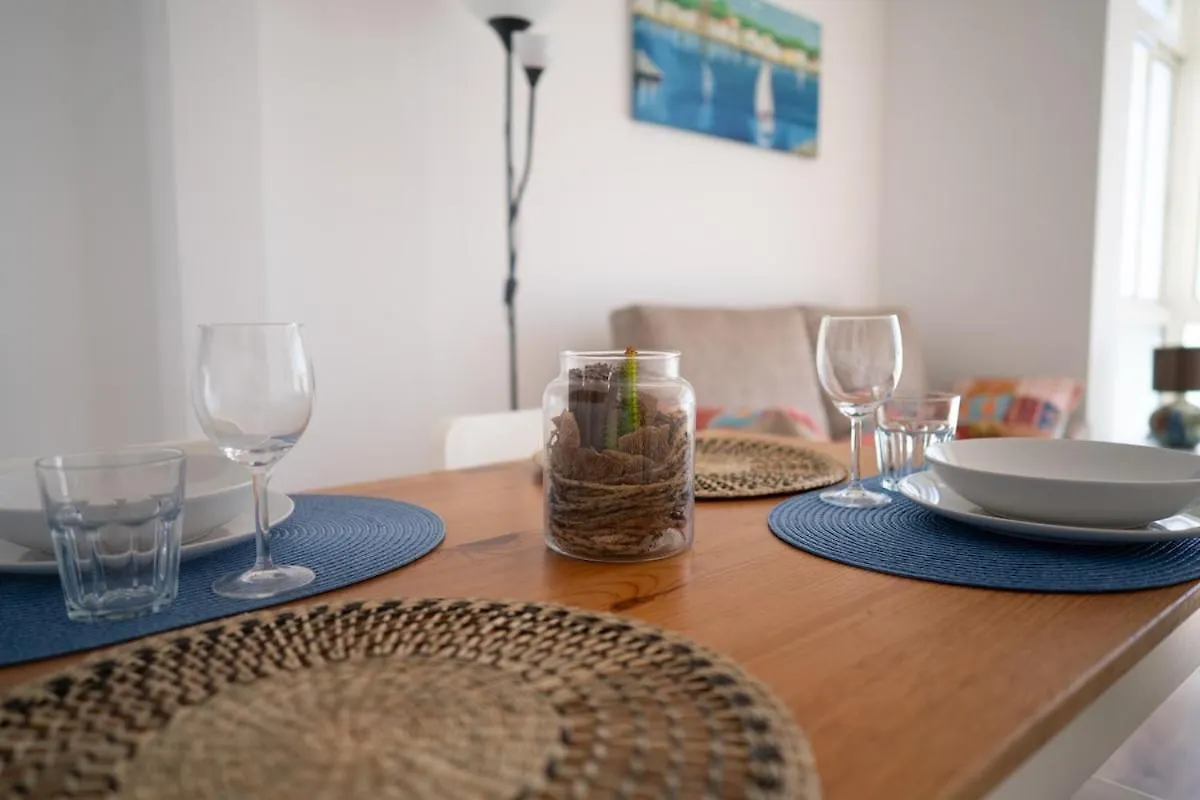Apartment Seaview Port Камбрильс 0*,