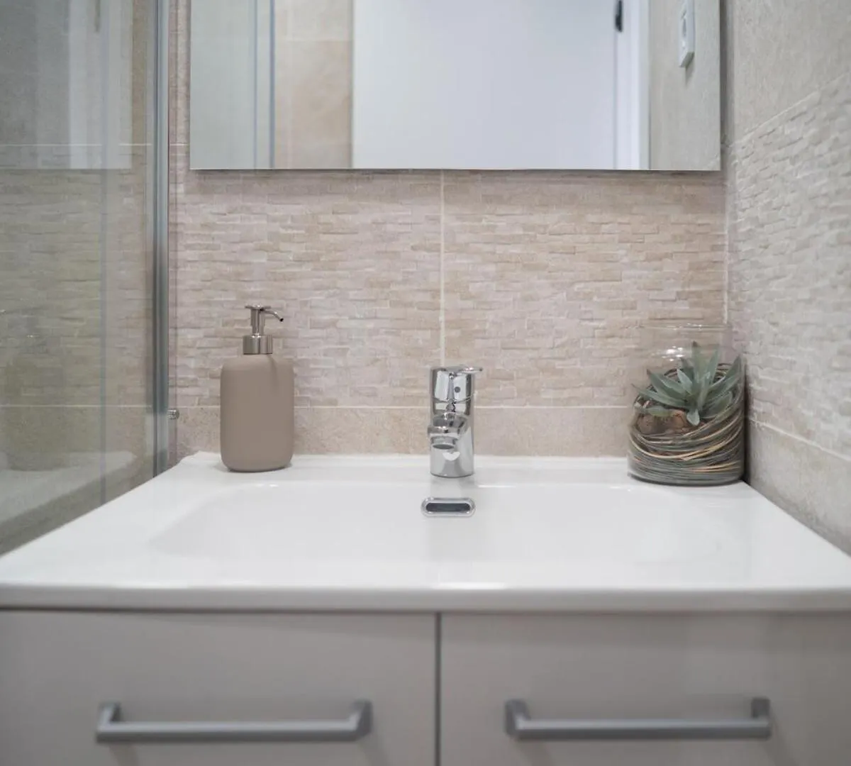 Apartment Seaview Port Камбрильс